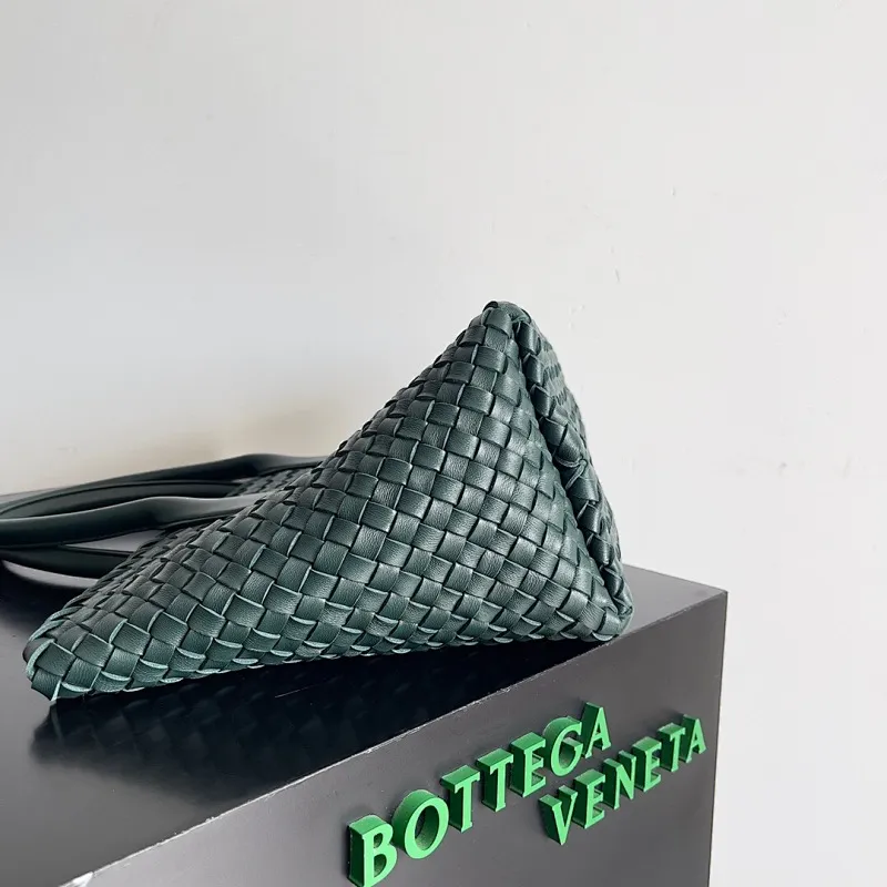 All categories 💚 Authentic bags 💚 BV 2025 new BV handbags